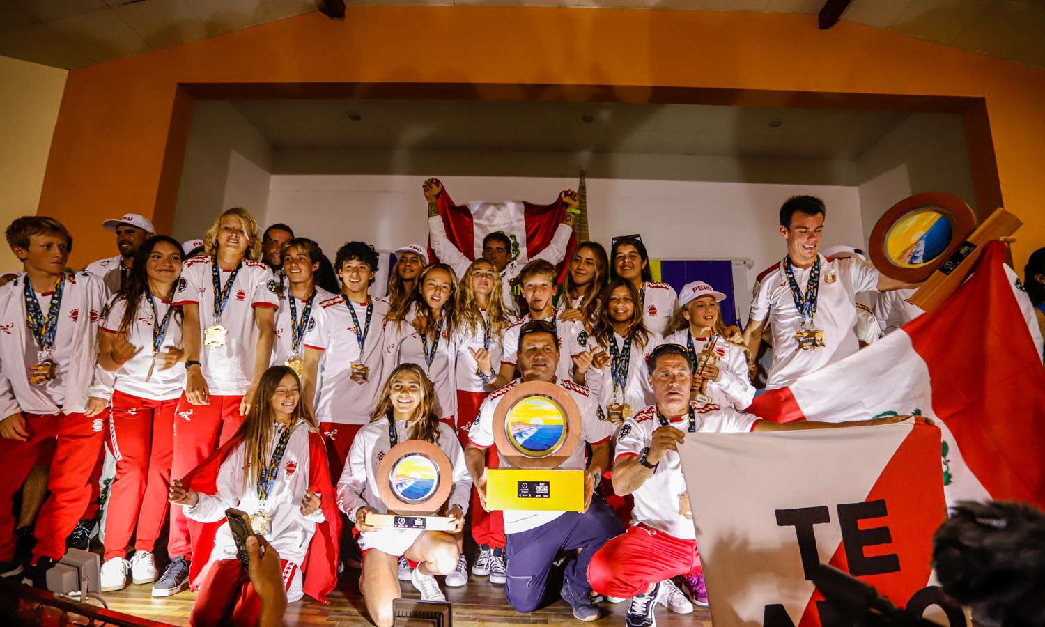 Emoción y gloria en el cierre del Sudamericano de Surf 2025 en Chicama FENTA Perú